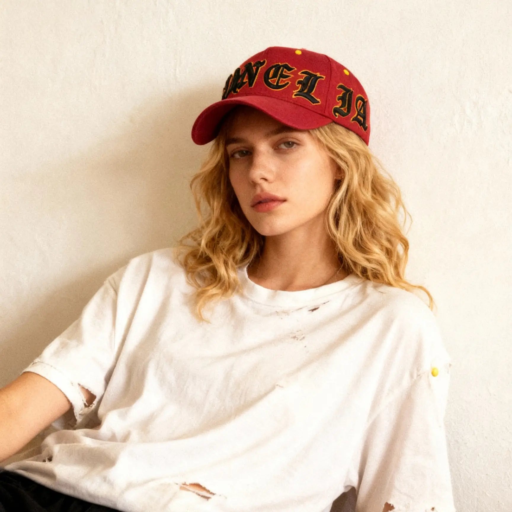 Red3DEmbroideredBaseballCaps_Models-3